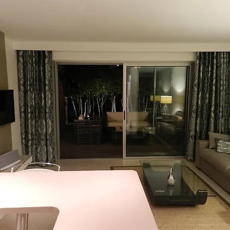 Grand Studio/terrasse Coeur De St Tropez Apartmán